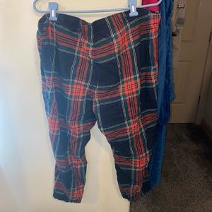 old navy plaid pajama bottoms